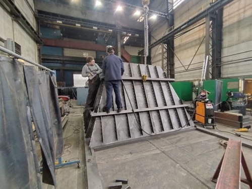 obróbka metalu i spawanie usługi (15)