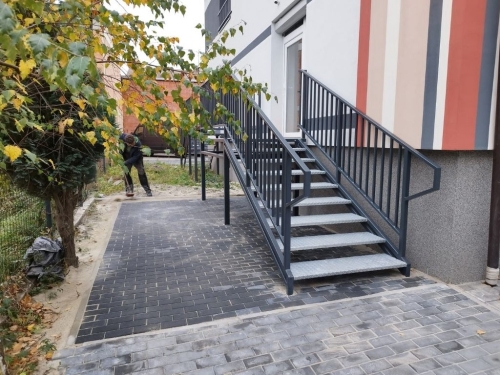 obróbka metalu i spawanie usługi (4)