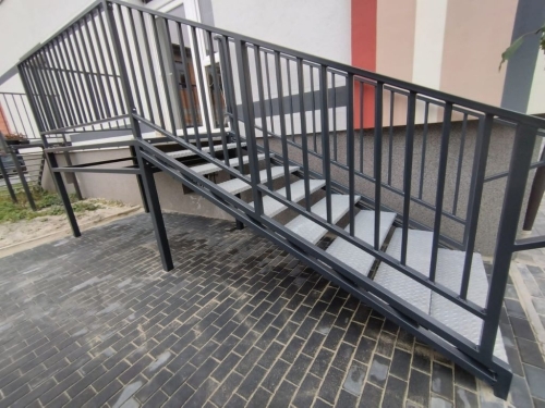 obróbka metalu i spawanie usługi (7)